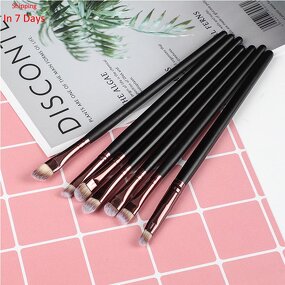 Single Eyeshadow Brush - Vegan Synthetic Hair Eye Shadow Blending Makeup Tool
