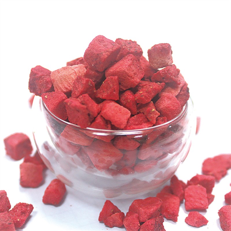Strawberry Cubes Manufacturer - Freeze Dried Pure Fruit Diced
