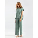 Women Two Piece Set Manufacturer - Liu Ming 2024 Summer Sleeveless Tops + Pleated High Waist Pants