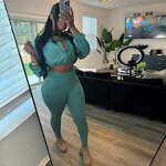 Women Two Piece Set Manufacturer - Liu Ming Cheap Autumn Streetwear Crop Tops + Skinny Pants