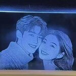 Photo Engraving Manufacturer - Custom Glass Portrait High-Definition Etched Art