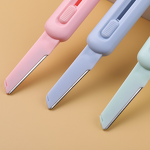 Eyebrow Razor Manufacturer - Wholesale Sharp Compact Portable Anti-Scratch Plastic + Stainless Steel Retractable