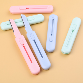 Eyebrow Razor Manufacturer - Wholesale Sharp Compact Portable Anti-Scratch Plastic + Stainless Steel Retractable