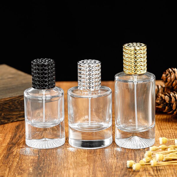 Perfume Bottle Manufacturer - New Design 30ml 50ml Clear Cylinder with Pump Sprayer