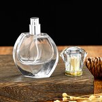 Oblate Glass Perfume Bottles Manufacturer - Luxury 30/50ml Transparent Cosmetic Fine Mist Spray Pump Tool