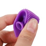 Lip Brush Manufacturer - Customized Mini Silicone Mouth Shaped Exfoliating