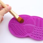 Double Round Silicone Mat - Makeup Brush Cleaner Back Suction Home Trip Tool