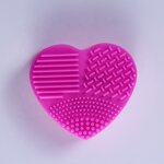 Heart-shaped Silicone Pad - Makeup Brush Washing Multi in One Cleaning Egg