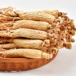 Ginseng Root Factory - High Quality Raw Changbai Mountain Ginseng Root Natural Dry Herb Spice Stick Pattern