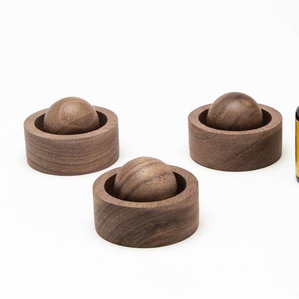 Essential Oil Diffuser - Aromatherapy Scent Home Office Car Air Freshener Tool