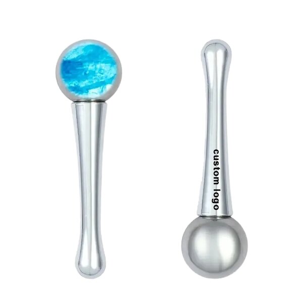 Active Micro-Pull Lip Care Roller - 105 Microneedle Hydrating Lip Plumper