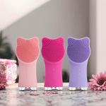 Silicone Electric Face Brush - Daily Spa Home Skincare UK/EU Plugs Tool