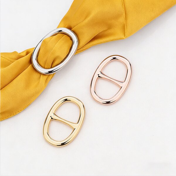 Stainless Steel Scarf Ring - Simple Gold Plated Ellipse Corner Knotting Tool