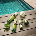 Skincare Bottles Packaging Manufacturer - Green Transparent Special-Shaped Gradient Glass