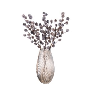 圣诞节装饰工厂松枝干果