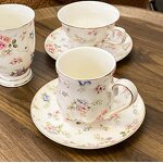Coffee Cup Set Manufacturer - Vintage British Floral Ceramic with Gold Rim & Tray