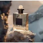 Perfume Bottle - Manufacturer 50mL Glass Refillable Fine Mist Box Packaging