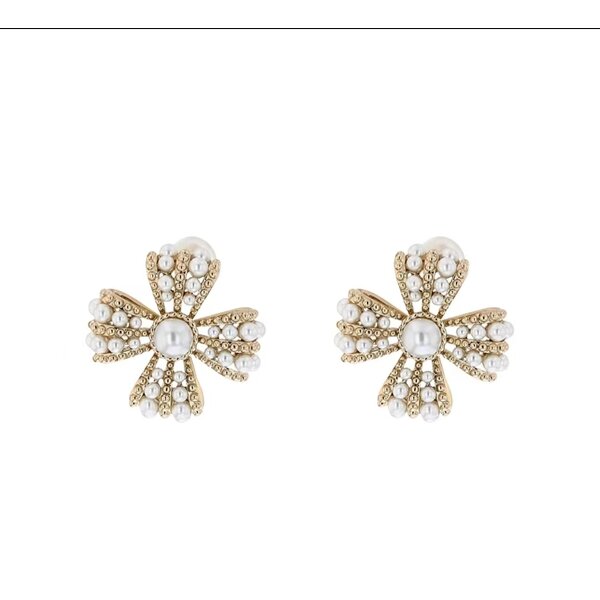 Earrings - Manufacturer S925 Silver French Pearl Flower Niche Delicate Stud
