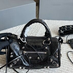 Handbag - Manufacturer Spot Retro Motorcycle Style Shoulder Crossbody Women's Bag