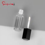 Lip Gloss Tube - Manufacturer Rhinestone Empty Custom Logo Luxury Cosmetic Lip Gloss