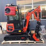 Excavator Manufacturer - A Mini Excavator China Supplier with Attachment Set