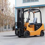 Electric forklift
