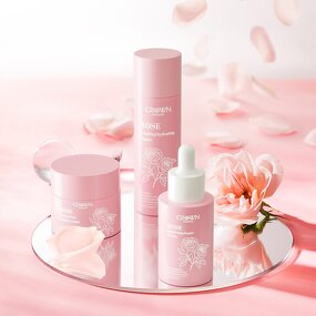 Facial Skin Care Set - Manufacturer - Private Label Niacinamide Retinol Rose Toner Brightening