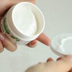 Eye Cream Manufacturer - Organic Green Tea & Tree Oil Aloe Vera Anti-Aging