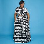 Two Piece Set Manufacturer - Plus Size Printed Crop Top & Skirt