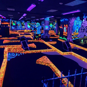 Playground Equipment Manufacturer - Interactive Projection with Fluorescent Mural and Monster Mini Golf LED