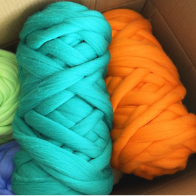 Merino Wool Yarn - Manufacturer - Super Soft Chunky Bulky Roving Dyed Fancy