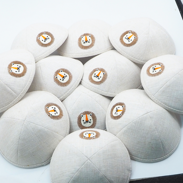 Kippah Manufacturer - White Linen Lion Embroidery for Bar Mitzvah Judaica Gift