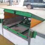 Dock Leveler Manufacturer - 1-5T Factory Price Hydraulic Container Loading Ramp