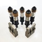 Ultrasonic Welding Machine Manufacturer - 20khz/2000W 2600W with Generator Transducer Horn 110*20mm