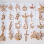 Men Pendant Manufacturer - XUPING Gold Plated Animal Cross Iced Out Hip Hop Rapper