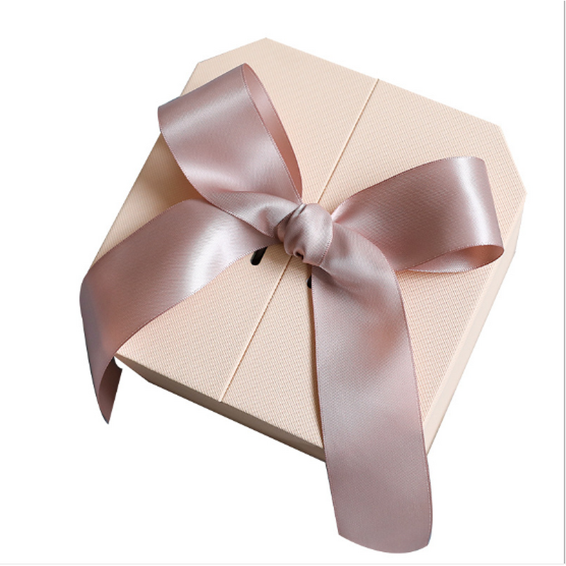 Gift Box - Manufacturer - Recyclable Paper - Jewelry Packaging - Valentine Wedding - Matt Lamination