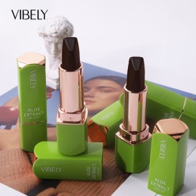 时尚口红工厂-OEM顺滑质地保湿不褪色口红