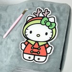 睫毛支架供应商-批发亚克力圣诞Hello Kitty磁贴