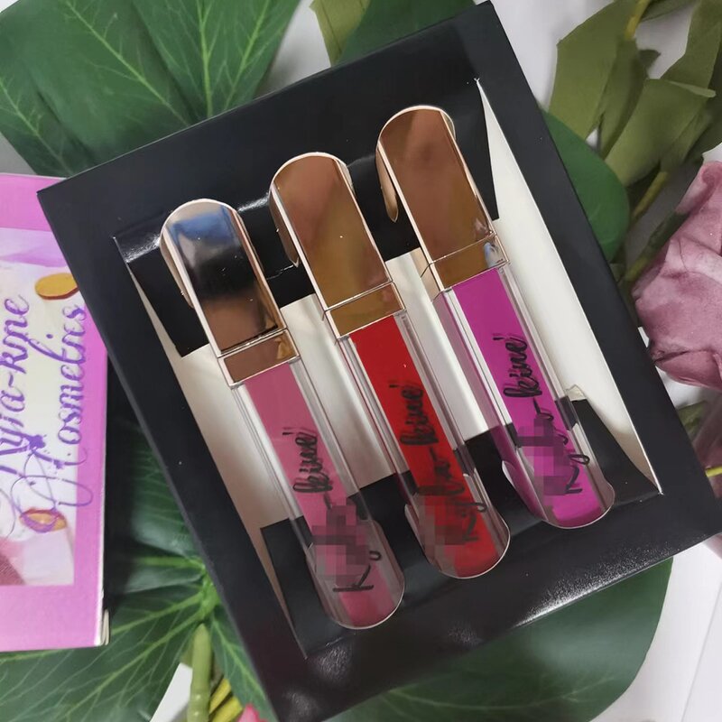 Lip Gloss Set Manufacturer - DIY Shiny Thick Lipgloss Kit With My Logo