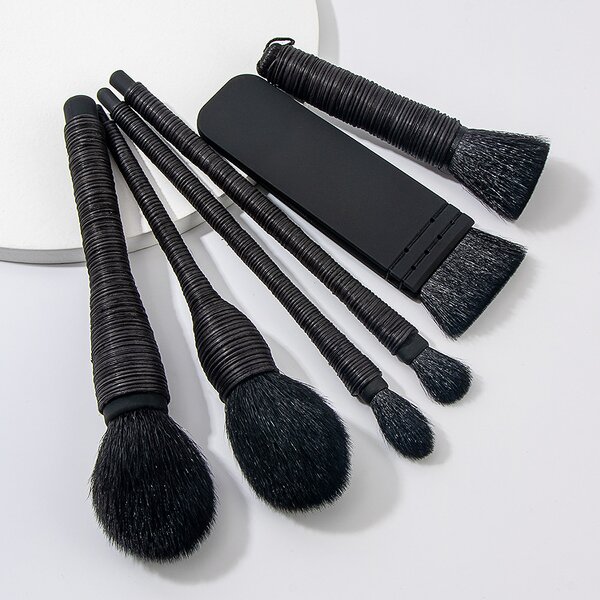 Makeup Brushes Manufacturer - Custom Customized Goat Hair Artist Brush Set