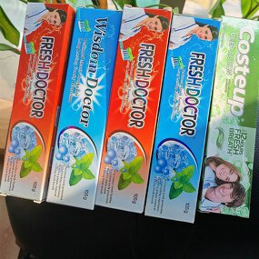 Toothpaste Manufacturer - Herbal Mint Strawberry Wholesale Bulk for Sensitive Teeth