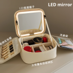 旅行化妆包工厂-大容量LED镜