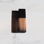 Foundation Liquid Manufacturer - Quick Customization Oil Control - Lighten Skin Tone