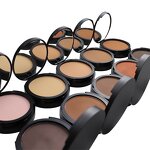 Pressed Powder Manufacturer - Custom Your Own Brand - Lasting Without Taking Off