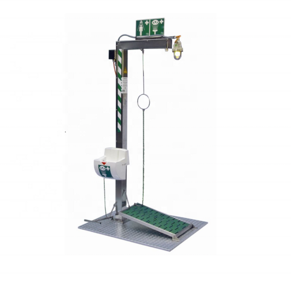Eyewash Station Manufacturer - Stainless Steel Shower & Eyewash with Platform