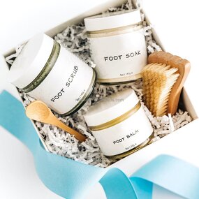 Foot Care Gift Set - Factory - Private Label Wholesale Soak Scrub Balm Hand Feet Exfoliating