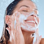 Charcoal Handmade Soap - Manufacturer - Wholesale Organic Aloe Kojic Acid 100g Moisturizing Nourishing Brightening