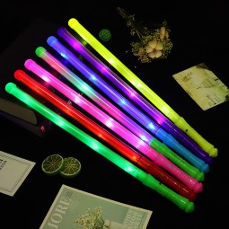 LED泡沫棒供应商-批发彩色变色泡沫指挥棒荧光棒