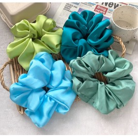 Custom Scrunchies Factory - OEM Oversized Silk Satin Women Hair Ties Private Label
