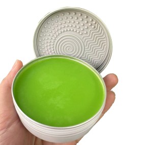 Makeup Cleaner Factory - Mango Scented Tin with Silicone Mat